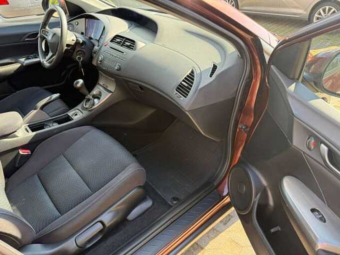 Honda  Civic Civic 5-Türer 1.4 i-VTEC Comfort*Klima