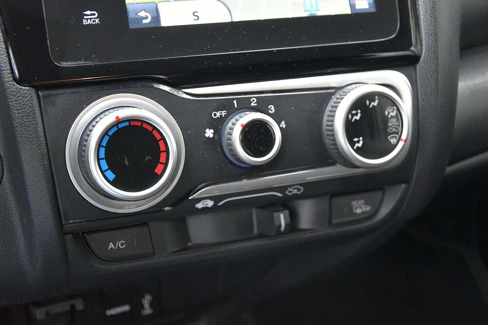 Honda Jazz Dynamic*Automatik*1.Hand*Scheckheft*