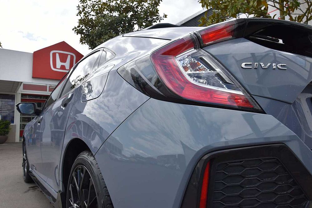 Honda Civic Sport Plus*RFK*SHZ*LED*PDC V+H*KESSY