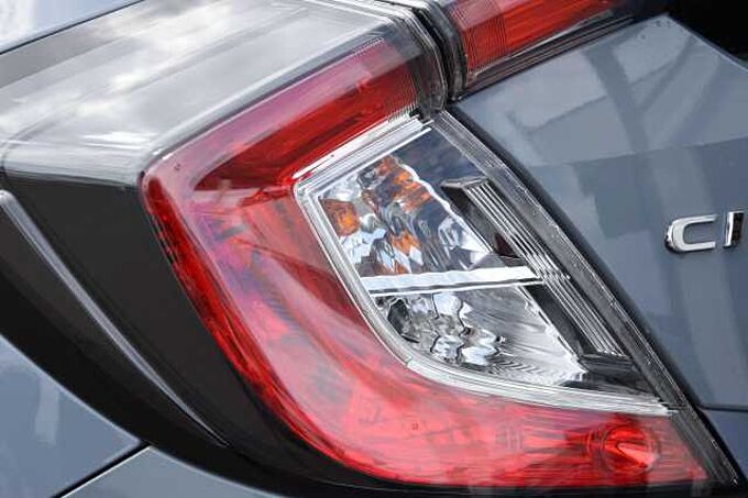 Honda Civic Sport Plus*RFK*SHZ*LED*PDC V+H*KESSY