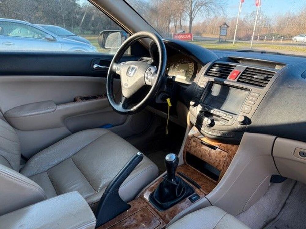 Honda Accord Lim. 2.2 i-CTDi Executive, Navi, Leder.