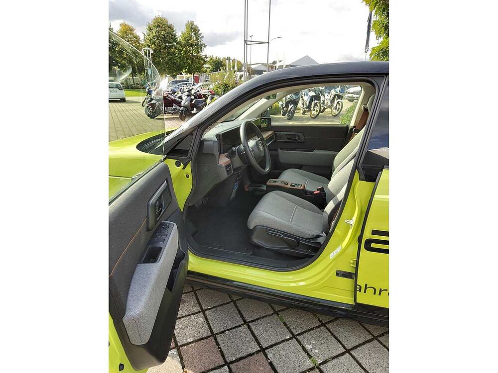 Honda HONDA E ADVANCE 17' HONDA ADVANCE 17'. .. Advanc. ..