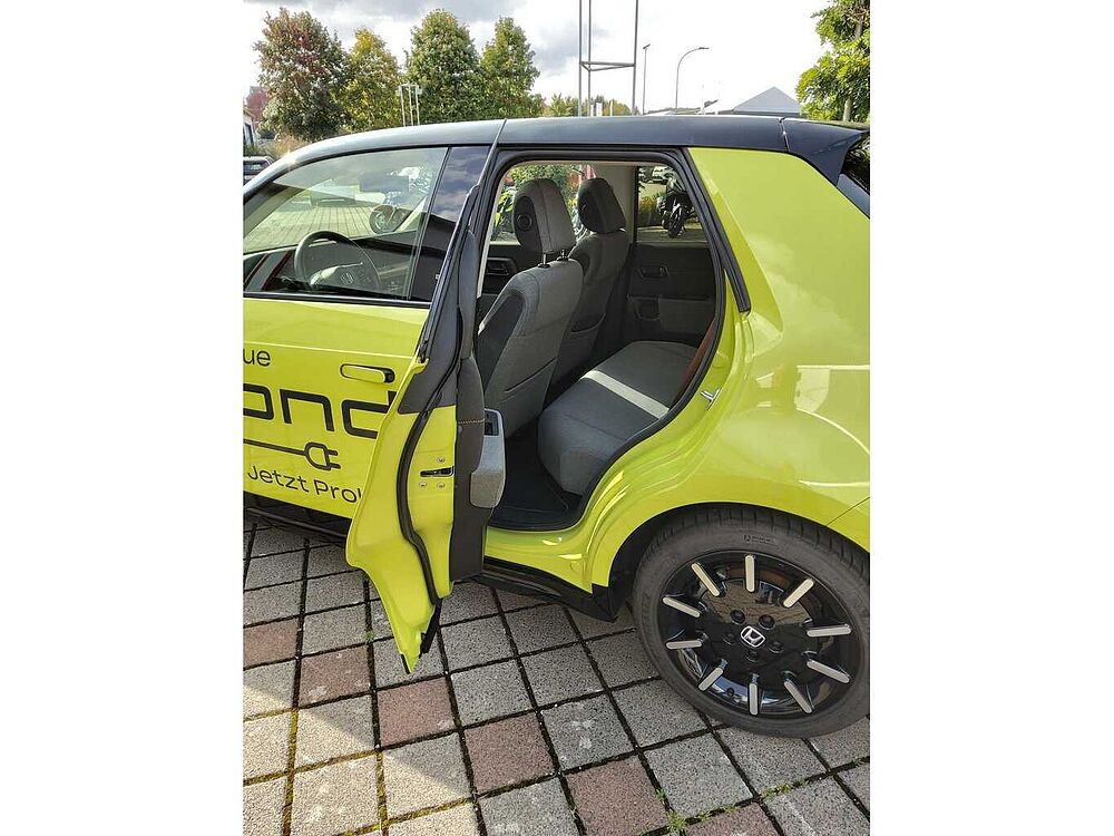 Honda HONDA E ADVANCE 17' HONDA ADVANCE 17'. .. Advanc. ..