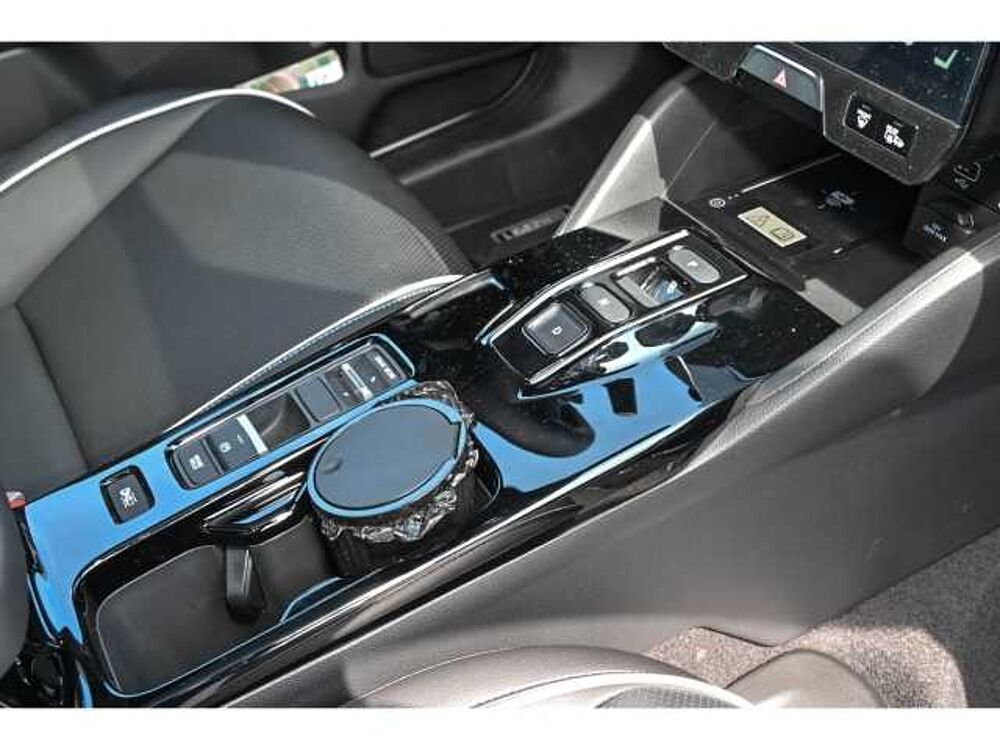 Honda e: Ny1 e Ny1 ADVANCE PAKET LRH+SHZ+NAVI+LEDER+LED+EL. HECKKLAPPE