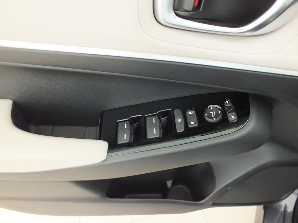 Honda HR-V e: HEV Hybrid Advance Style