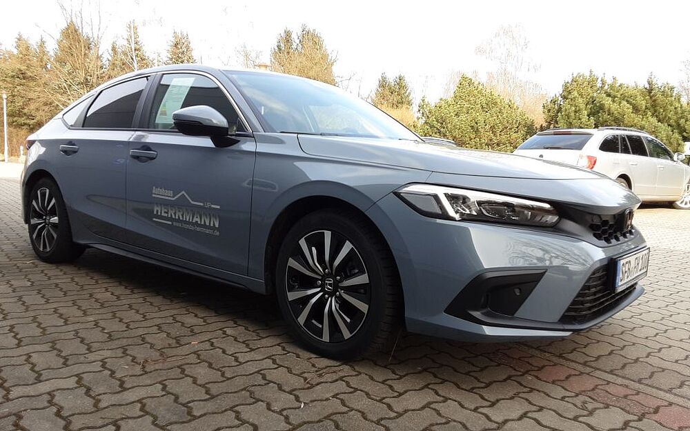 Honda Civic e: HEV 2.0 i-MMD Hybrid Elegance, WR