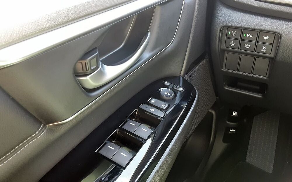 Honda CR-V e: HEV 2.0 Hybrid 2WD Lifest. WR