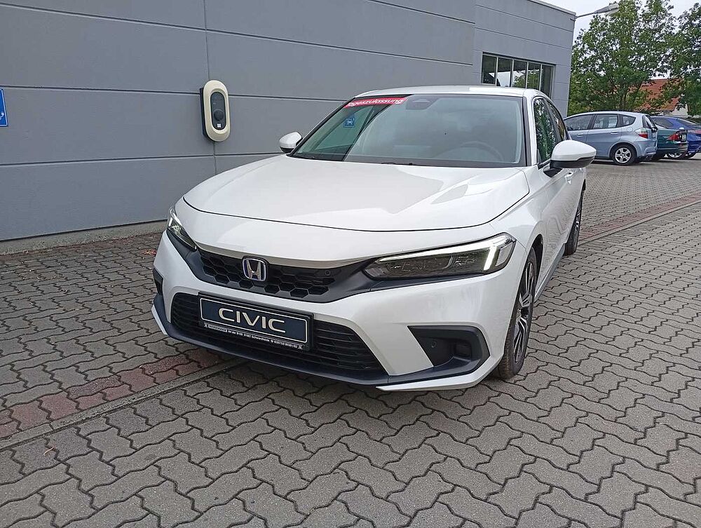 Honda Civic e: HEV 2.0 i-MMD Hybrid Elegance