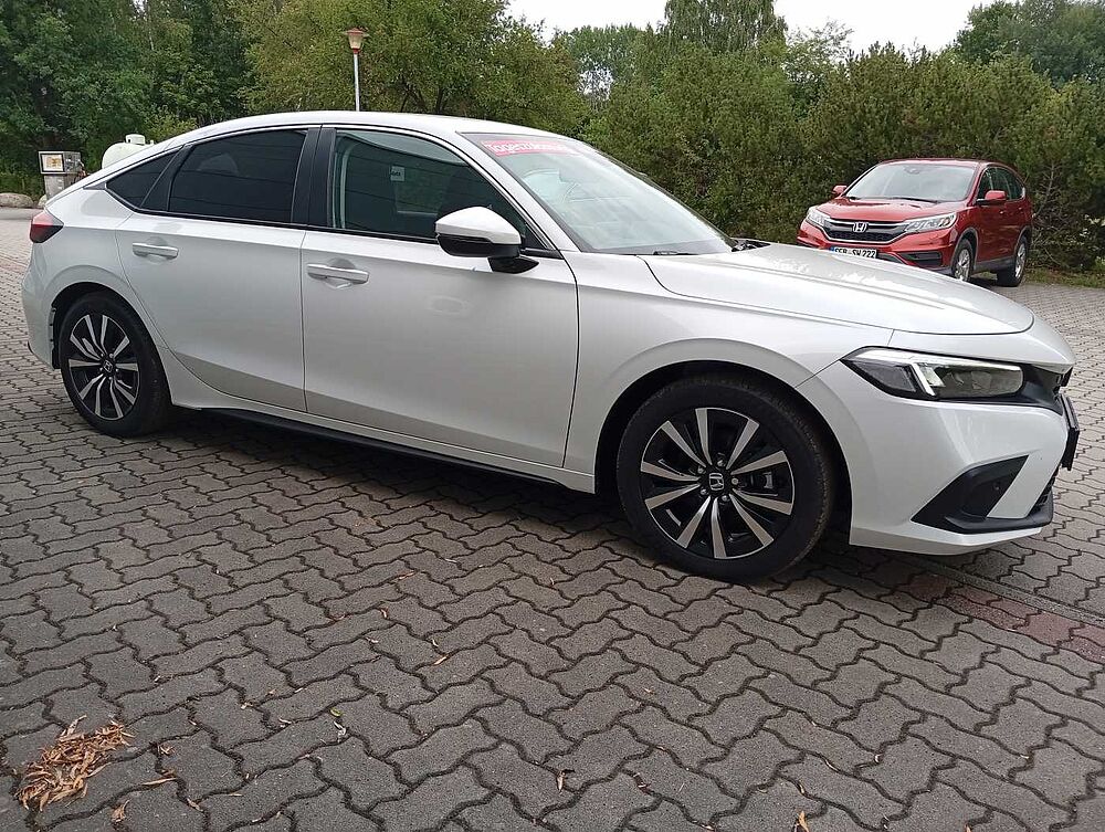 Honda Civic e: HEV 2.0 i-MMD Hybrid Elegance