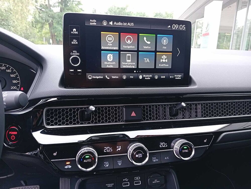 Honda Civic e: HEV 2.0 i-MMD Hybrid Elegance