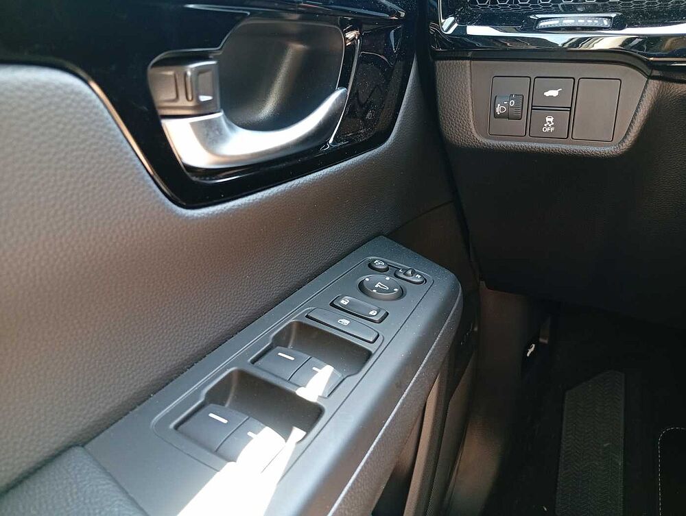Honda CR-V Hybrid e: HEV 2.0 i-MMD AWD Elegance