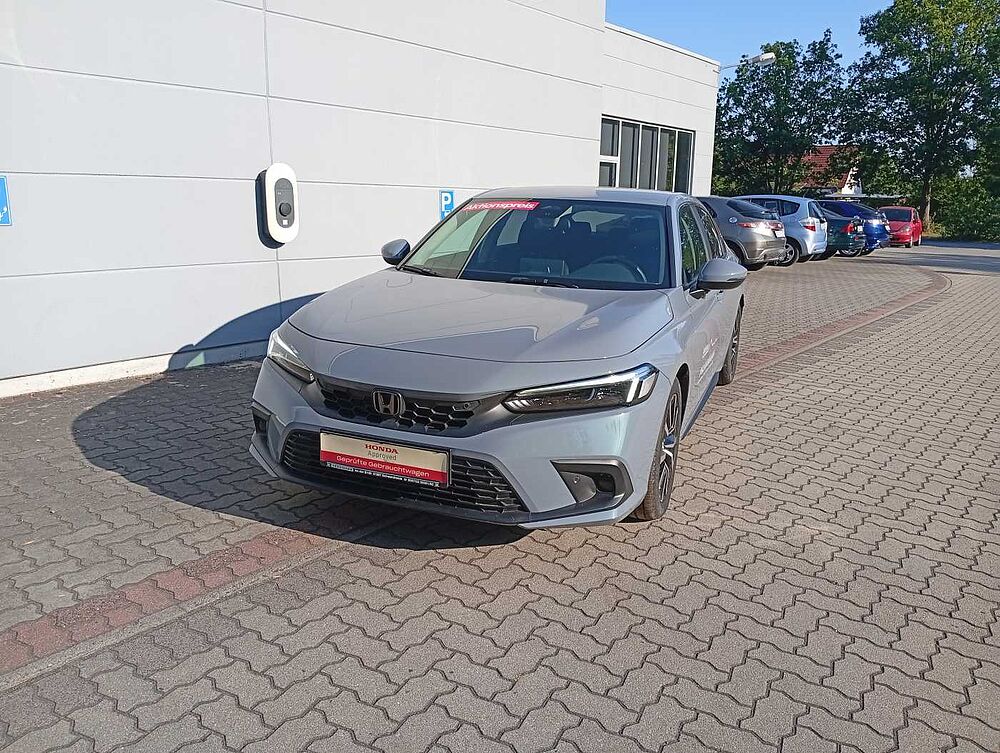 Honda Civic e: HEV 2.0 i-MMD Hybrid Elegance