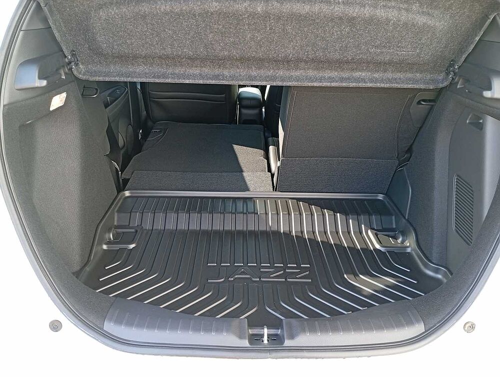Honda Jazz Hybrid e: HEV 1.5 i-MMD Advance
