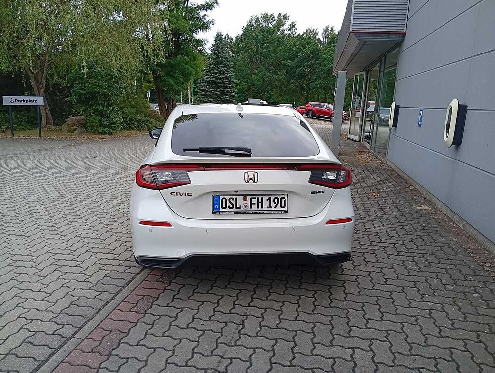 Honda Civic e: HEV 2.0 i-MMD Hybrid Advance
