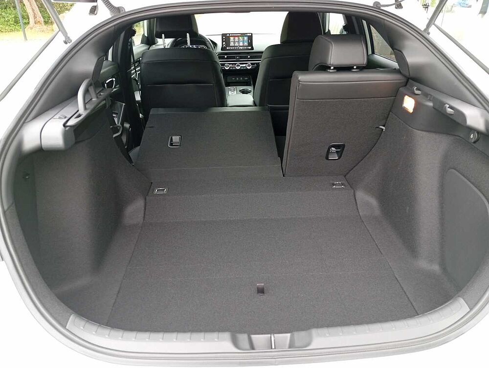 Honda Civic e: HEV 2.0 i-MMD Hybrid Advance