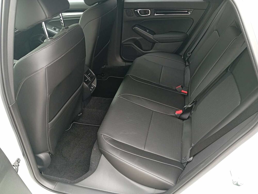 Honda Civic e: HEV 2.0 i-MMD Hybrid Advance