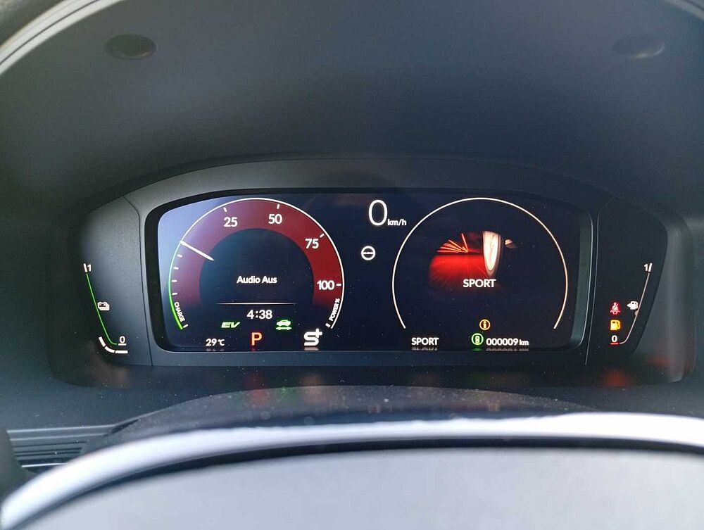 Honda Civic e: HEV 2.0 i-MMD Hybrid Sport