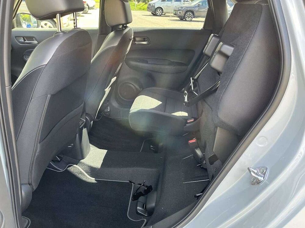 Honda Jazz e: HEV 1.5 i-MMD Hybrid Crosstar Advance