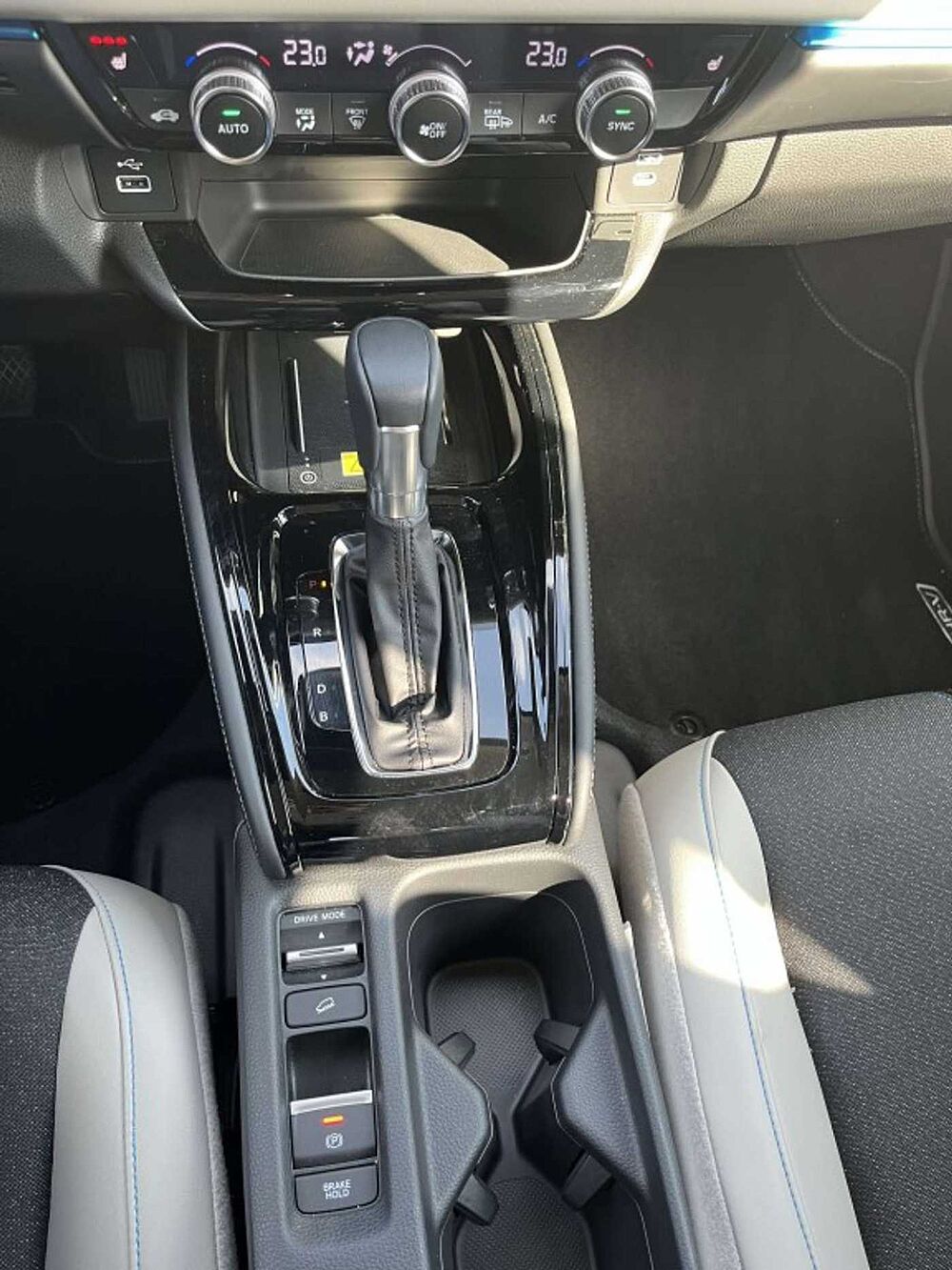 Honda HR-V e: HEV 1.5 i-MMD Hybrid Advance Style