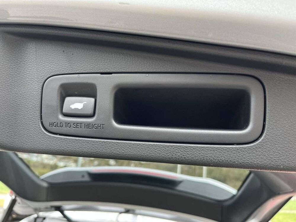 Honda CR-V 1.5T 4WD CVT Executive