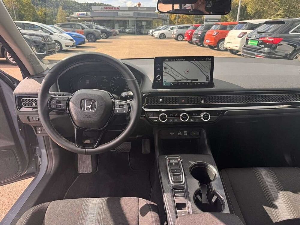 Honda Civic e: HEV 2.0 i-MMD Hybrid Elegance