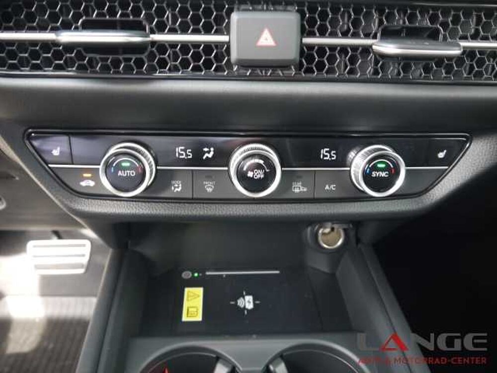 Honda ZR-V Hybrid e HEV Sport 19Zoll Navi digitales Cockpit LED ACC El. Heckklappe App EU6d Hybrid e HEV Sport Navi digitales Cockpit LED ACC El. Heckklappe Apple CarP