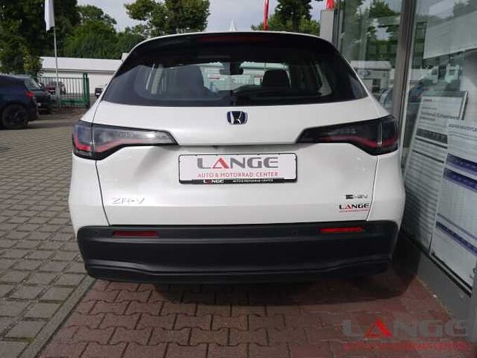 Honda ZR-V Hybrid e HEV Elegance Navi Klimaautom SHZ Temp Tel.-Vorb. PDC Regensensor A Hybrid e HEV Elegance Navi Klimaautom SHZ Temp Tel.-Vorb. PDC Regensensor Alu BT