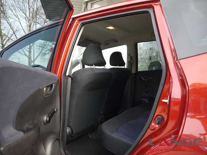 Honda Jazz S 1.2 Cool SHZ Notbremsass. Kollisionswarner Klima el.SP teilb.Rücksb AUX M