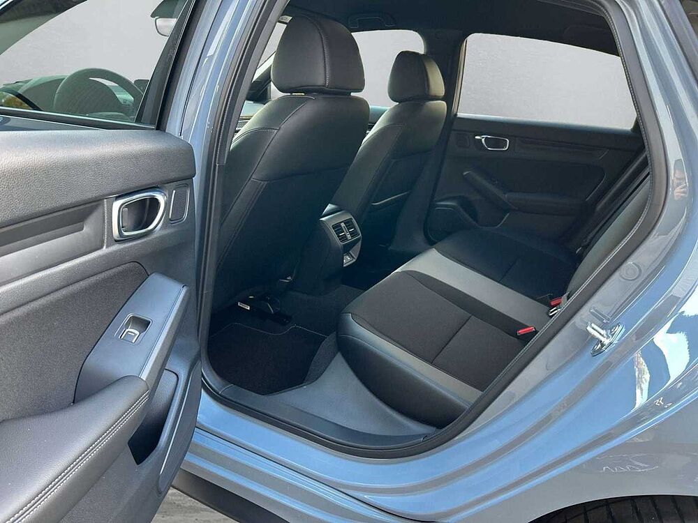 Honda Civic e: HEV 2.0 Hybrid Sport