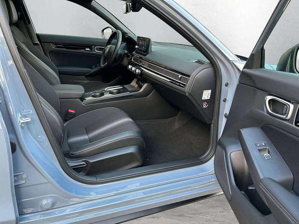 Honda Civic e: HEV 2.0 Hybrid Sport