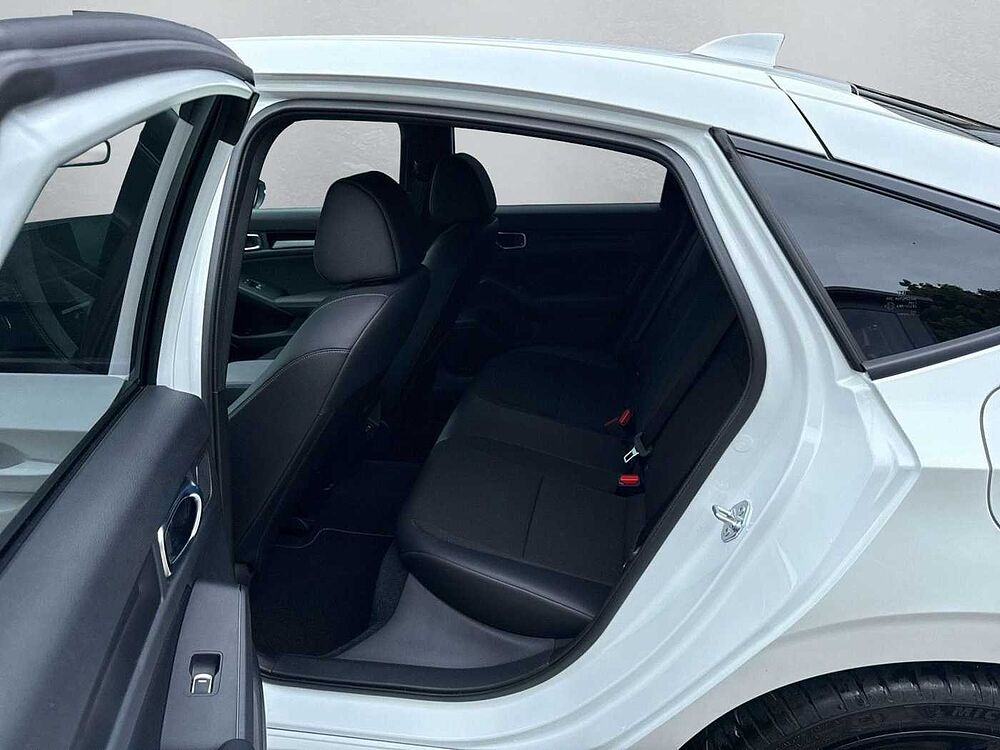 Honda Civic e: HEV 2.0 Hybrid Sport