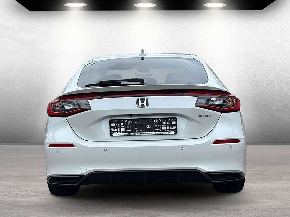 Honda Civic e: HEV 2.0 Hybrid Sport