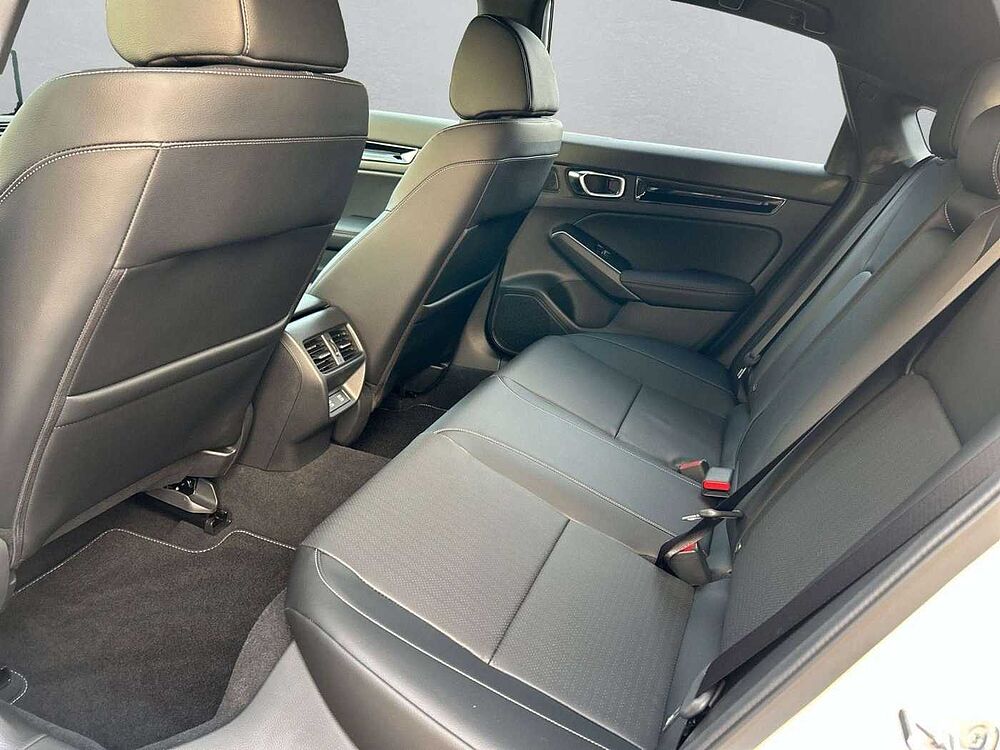 Honda Civic e: HEV 2.0 Hybrid Advance