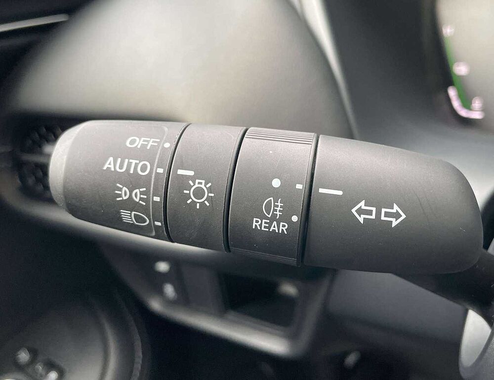 Honda ZR-V e: HEV 2.0 i-MMD Hybrid Advance * NEUWERTIG *