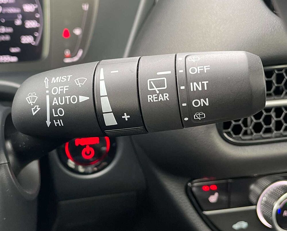 Honda ZR-V e: HEV 2.0 i-MMD Hybrid Advance * NEUWERTIG *