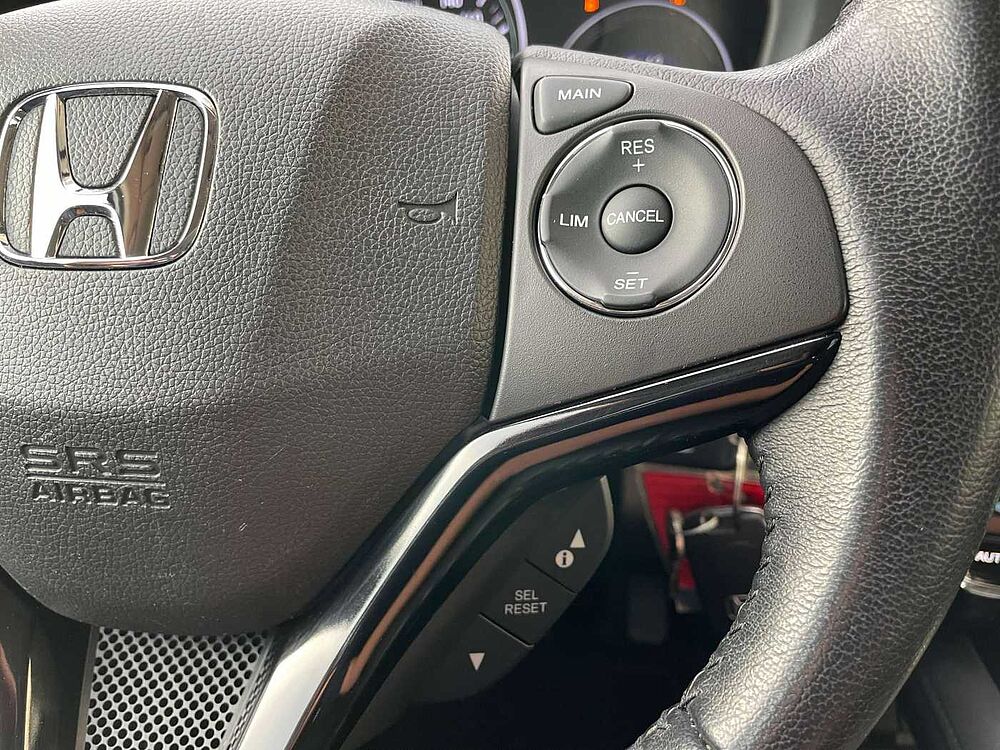 Honda HR-V HR-V 1.5 i-VTEC Elegance * 1. Hand * AHK *
