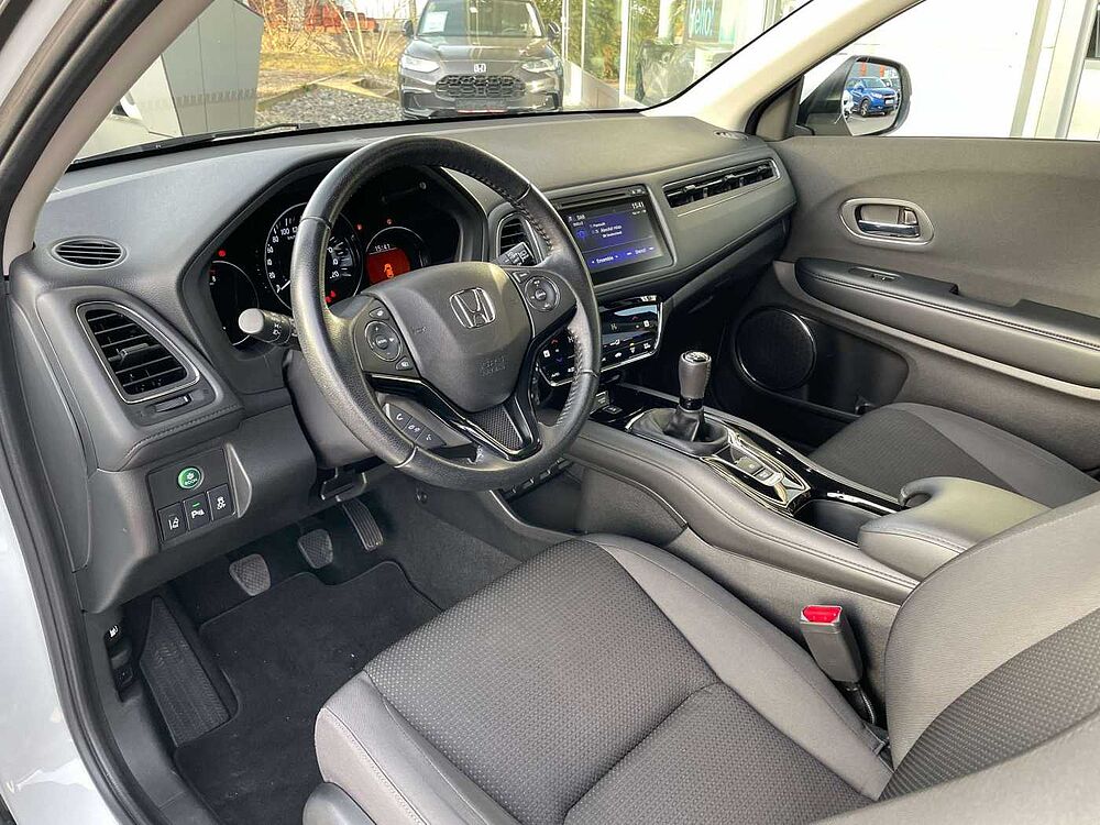 Honda HR-V HR-V 1.5 i-VTEC Elegance * 1. Hand * AHK *