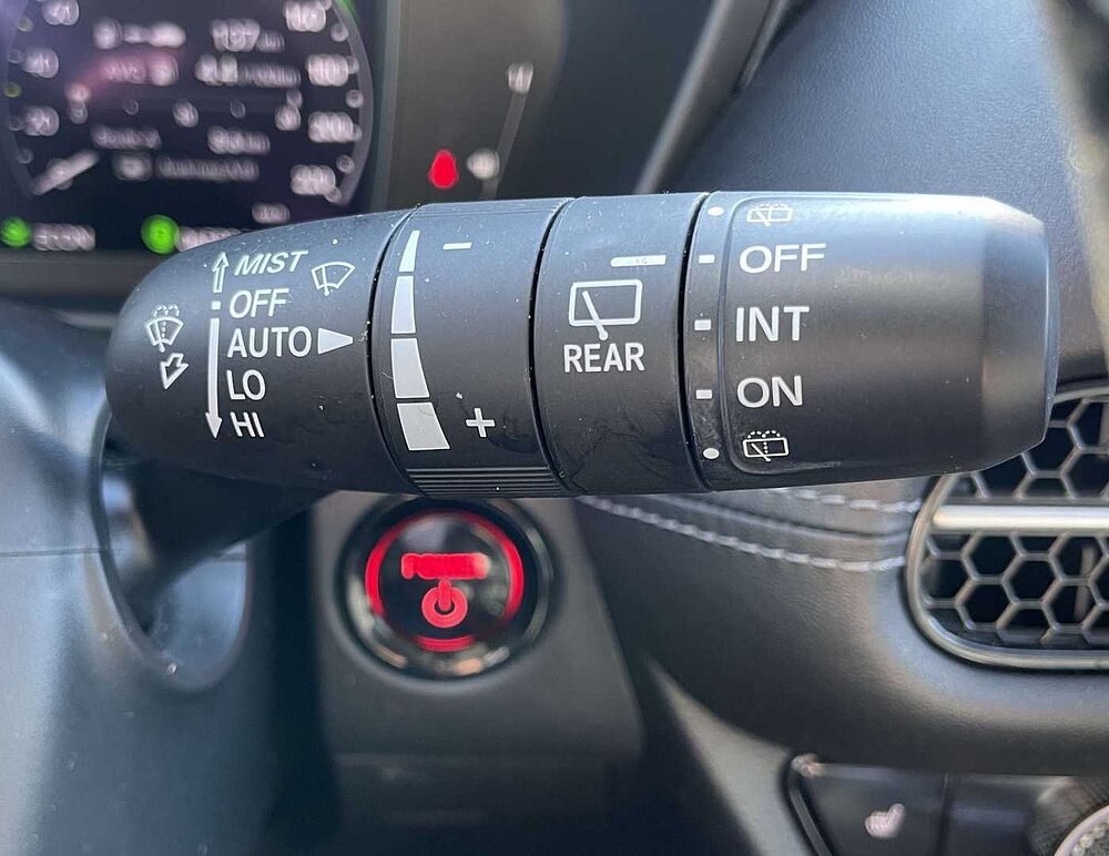 Honda ZR-V ZR-V e: HEV 2.0 Hybrid Advance * 8-fach bereift *