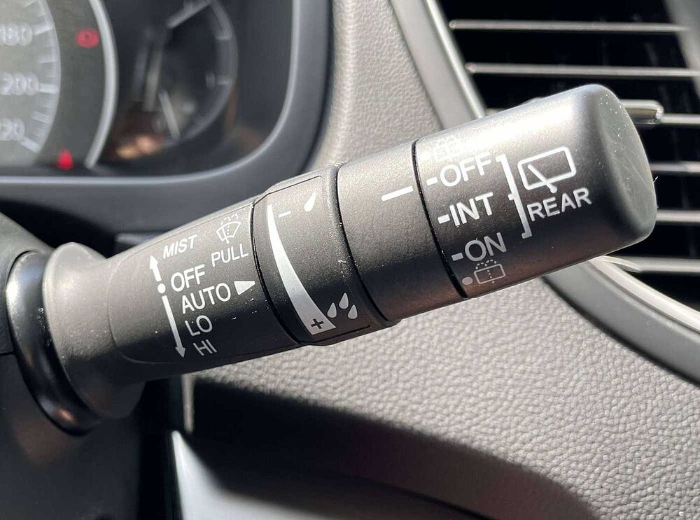 Honda CR-V CR-V 2.0i-VTEC 2WD Elegance * Navi Connect *