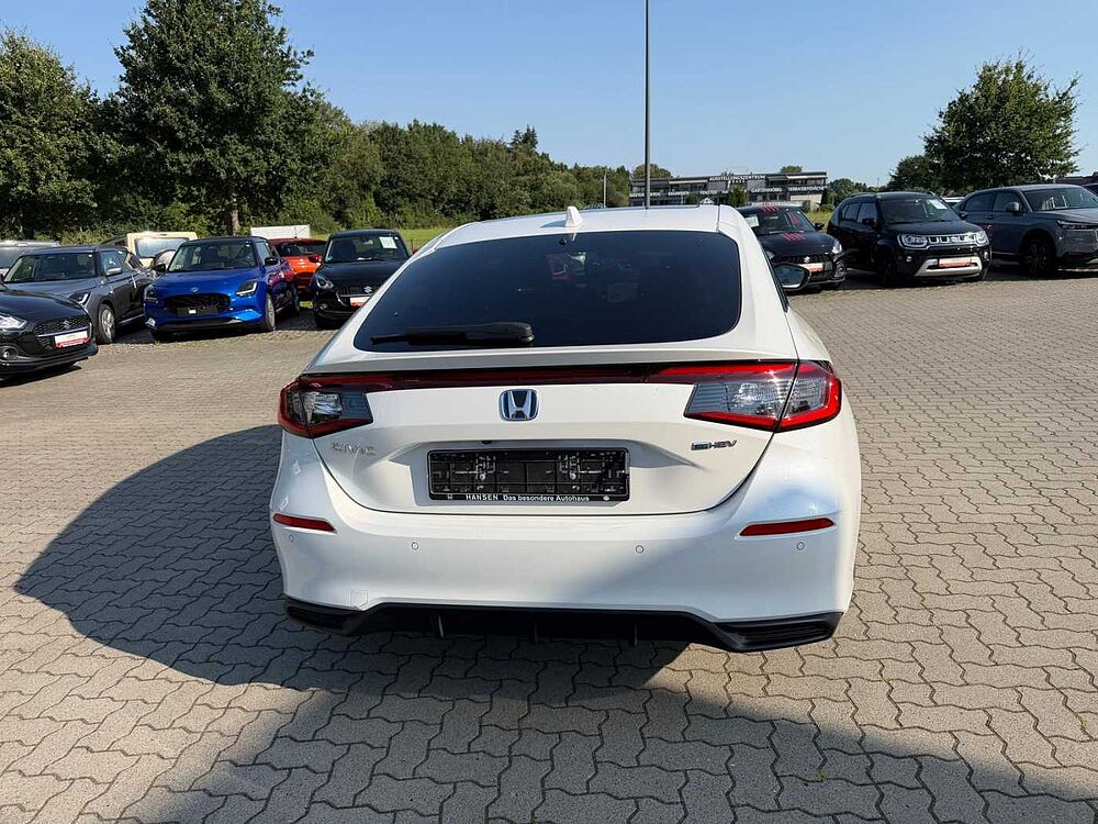 Honda Civic 2,0 Advance Hybrid e: HEV