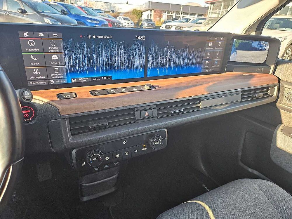 Honda e Advance 17er