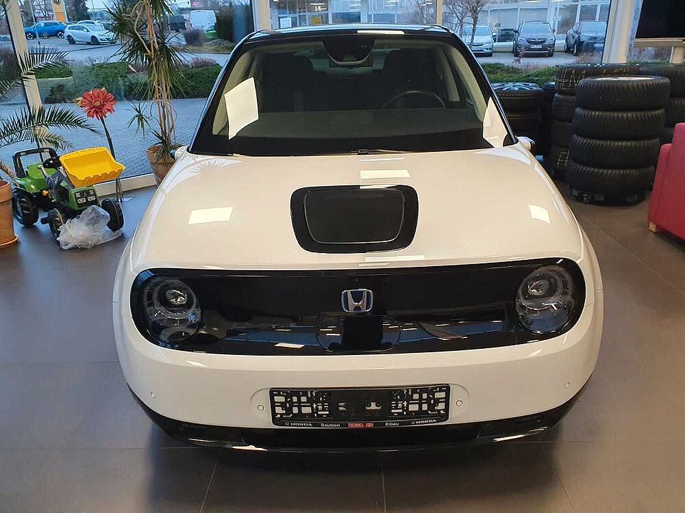 Honda e Advance 17er