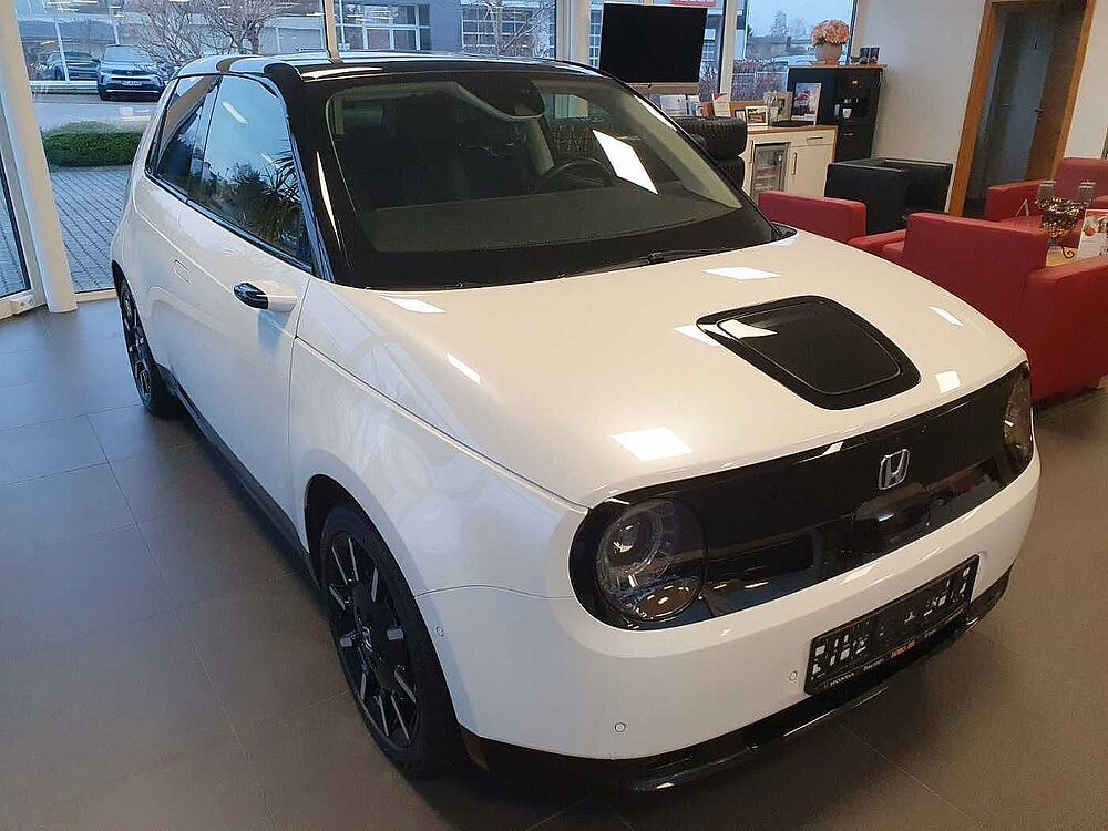 Honda e Advance 17er