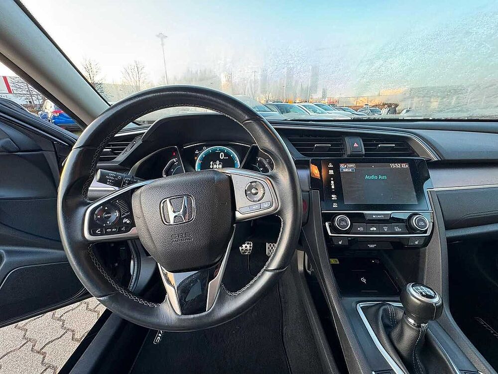 Honda Civic 1.5 VTEC TURBO Executive