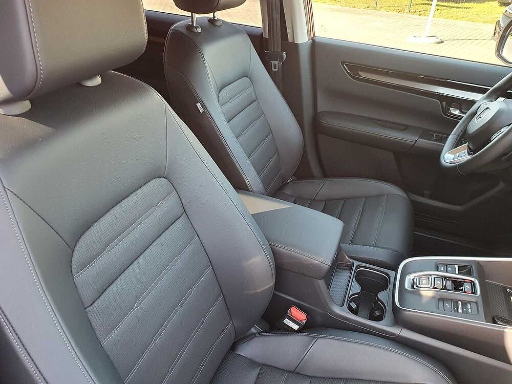 Honda CR-V 2,0 e: HEV Elegance AWD