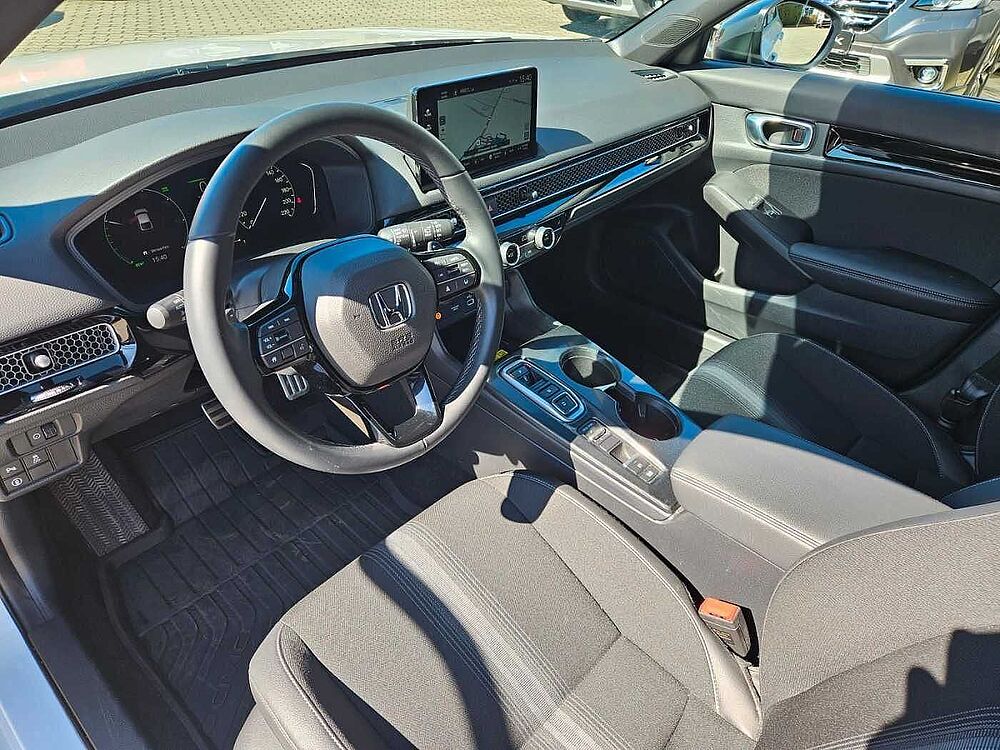 Honda Civic 2,0 e: HEV Sport