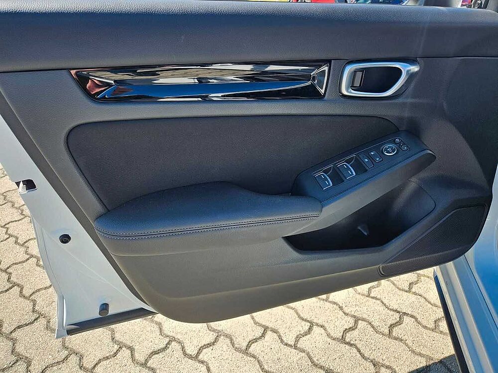 Honda Civic 2,0 e: HEV Sport