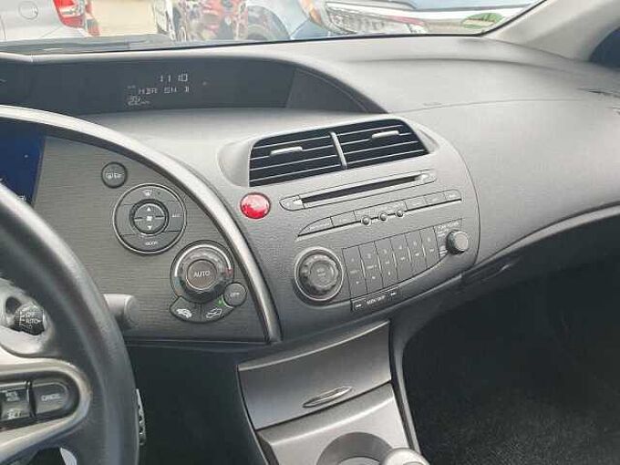 Honda Civic 1.8 Sport