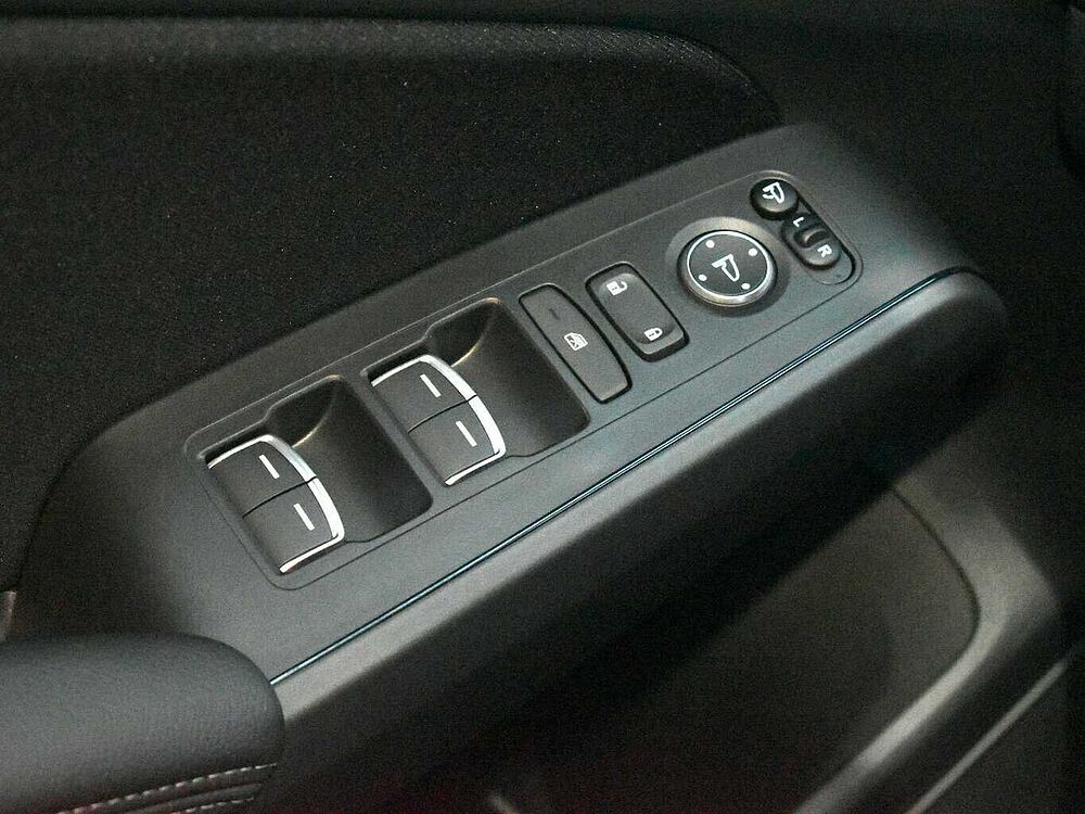 Honda Civic e: HEV Sport. .. Sport