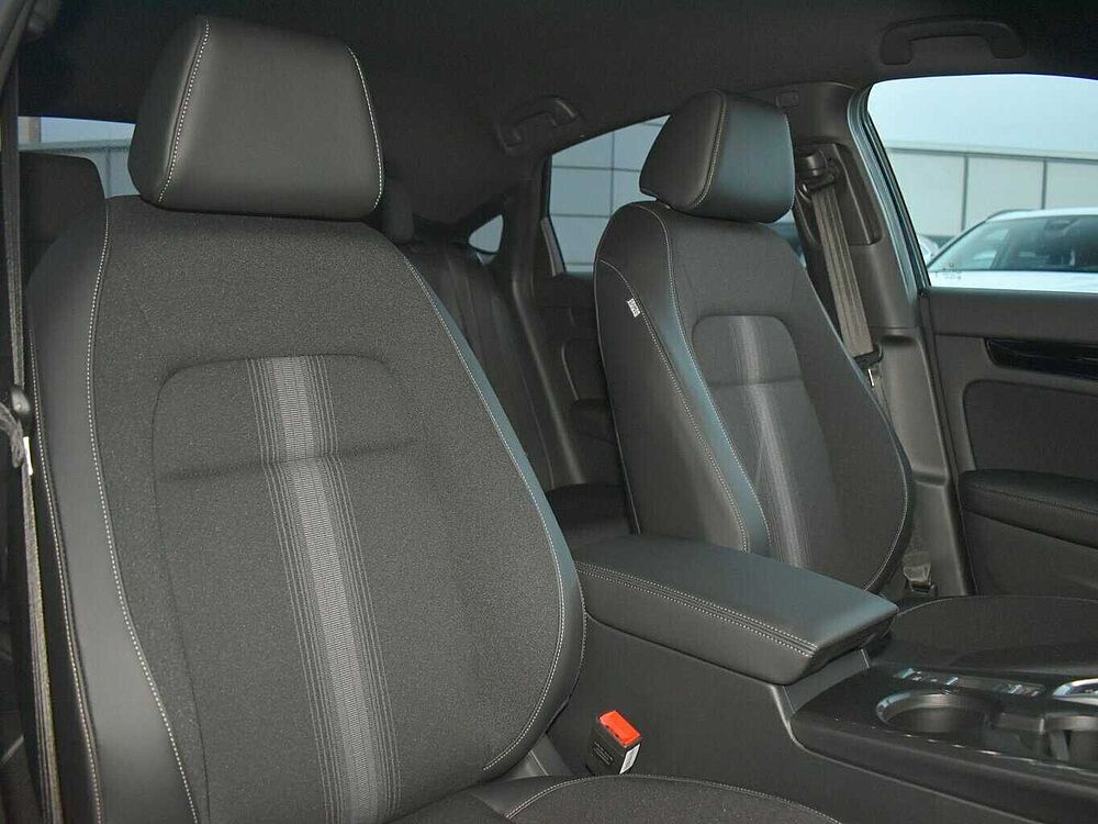 Honda Civic e: HEV Sport. .. Sport